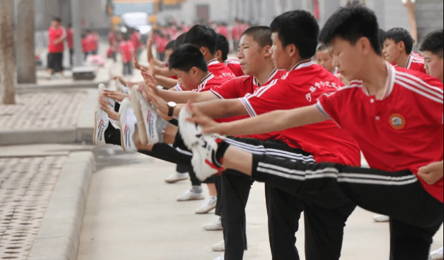 嵩山少林文武学校