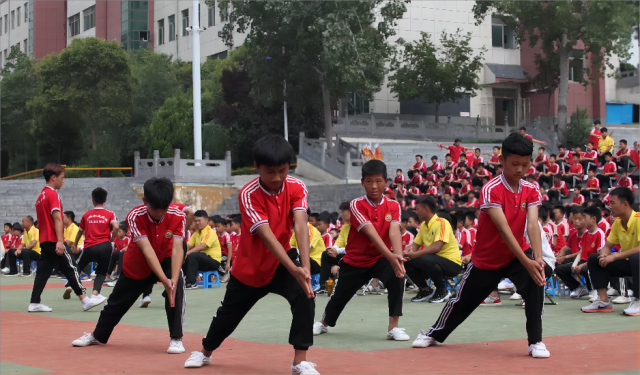 嵩山少林武校