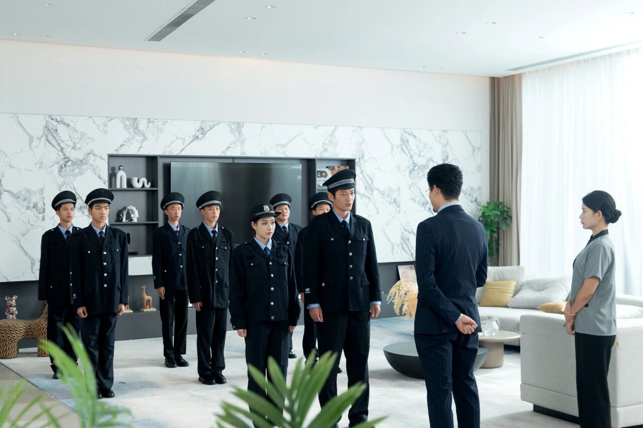 少林小龙武校学生闪耀《卧底》片场 影视实践育英才,素质教育结硕果
