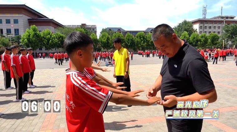 嵩山少林小龙武校