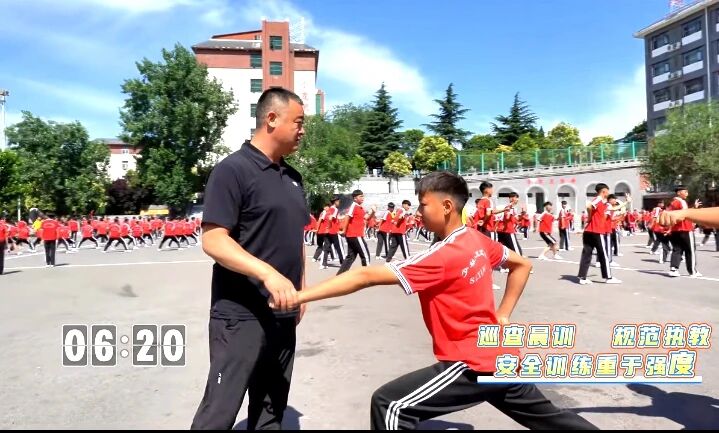 嵩山少林小龙武校