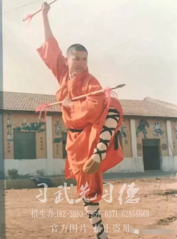 嵩山少林小龙武校精英人物——文书刚少林武术名师